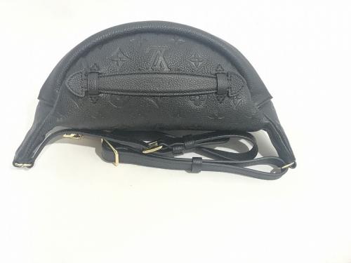 ルイ ヴィトン　のM44812