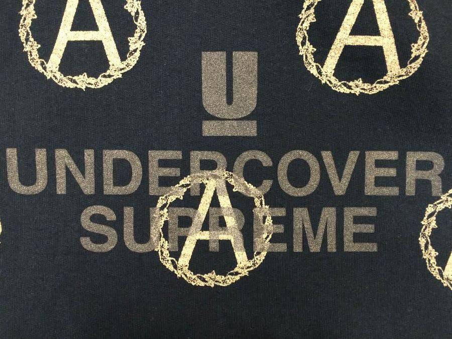 「SUPREMEのUNDER COVER 」