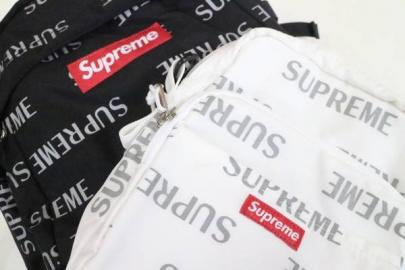 「シュプリームのSUPREME 」