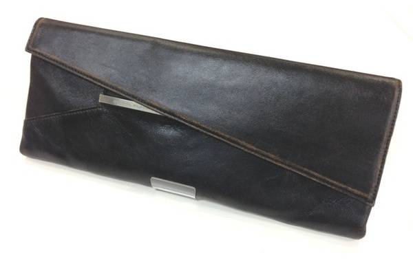 不動の人気 ディーゼルのレザークラッチバッグ入荷 ディーゼルなどのメンズ衣類の買取も大募集中です 13 04 17発行 不動の人気 ディーゼルのレザークラッチバッグ入荷 ディーゼルなどのメンズ衣類の買取も大募集中です 13 04 17発行