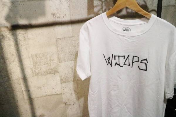 【TET（西山徹）氏サイン入り】2,000部限定 「WTAPS® 01」 3400x2040-100_1024x.jpg?v=
