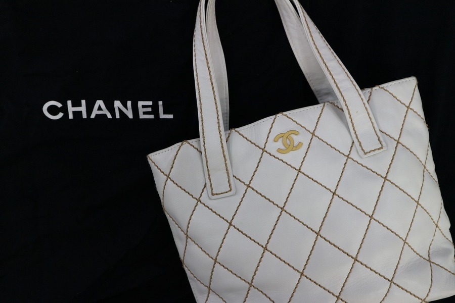 CHANEL ワイルドステッチ　トートバッグ