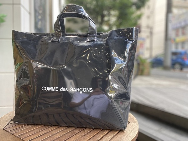 COMMEdesGARCONS/コム・デ・ギャルソン】よりPVCトートバックが入荷