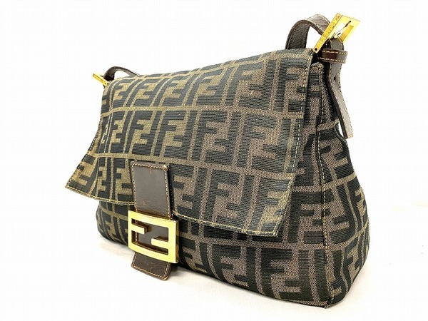 FENDI ズッカ柄 マンマバケット ショルダーバッグ