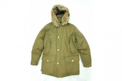 「WOOLRICHのARCTIC PARKA 」