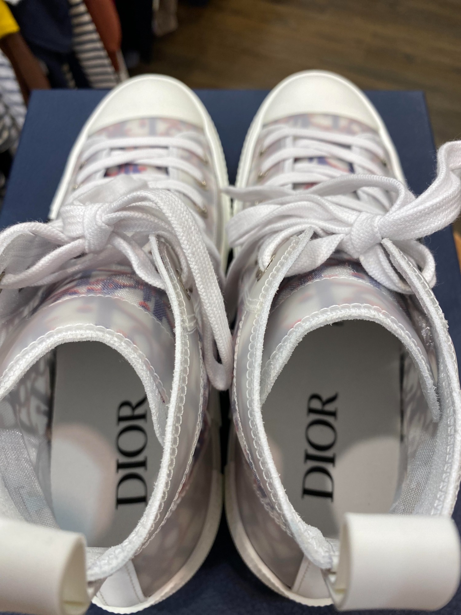 Dior Homme/ディオール オム】から「B23 High Top Sneakers（B23ハイ