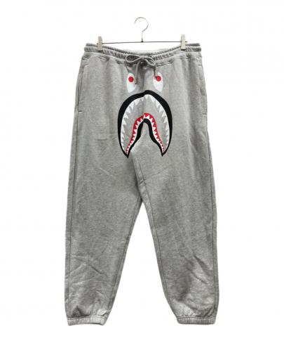 「ストリートブランドのA BATHING APE 」