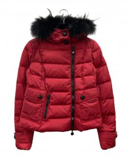 「ラグジュアリーブランドのMONCLER 」