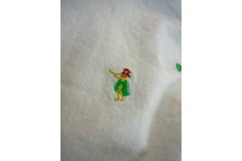 ダウンベストのデニムシャツ