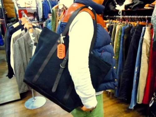 ルードのトートバッグ