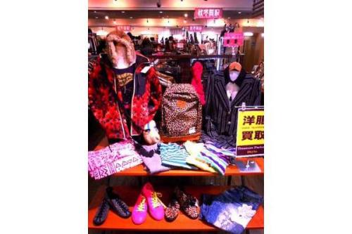 トレンドのレディース