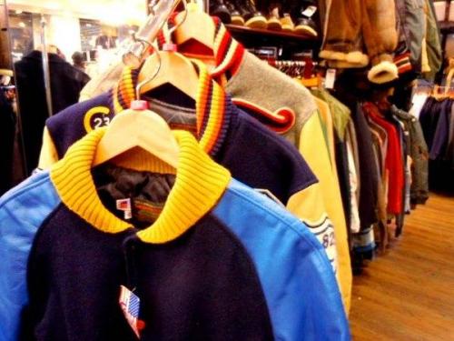 スクーカムのスタジャン