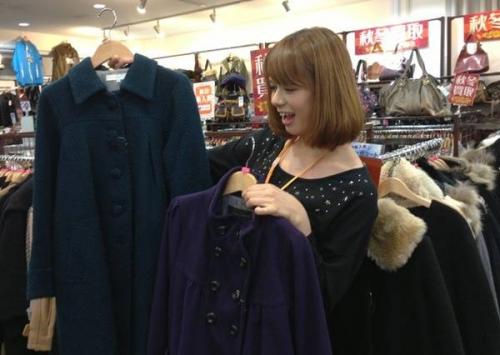 トップスのウールコート