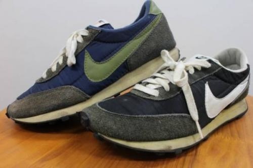 スニーカーの買取