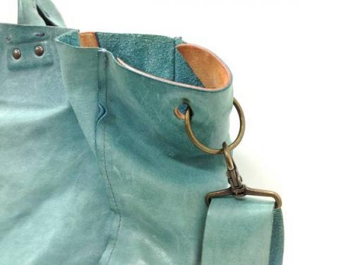 新入荷のエバゴス