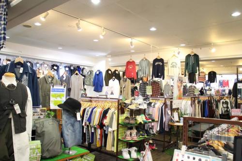 アンダーカバーのJONIO