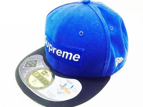 シュプリームの新入荷