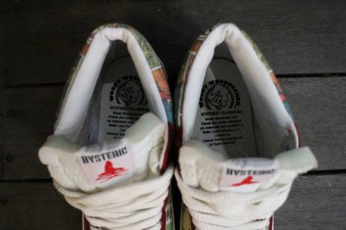 新入荷のスニーカー