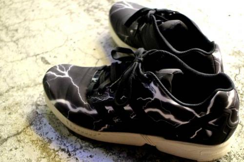 新入荷のナイキ