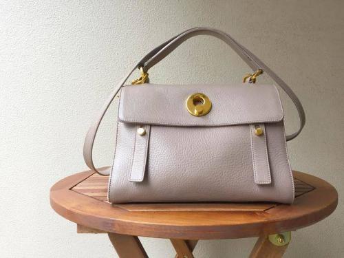 ブランドバッグ