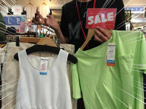 夏物のクリアランスセール