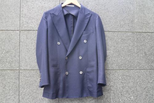 ジャケットの三鷹