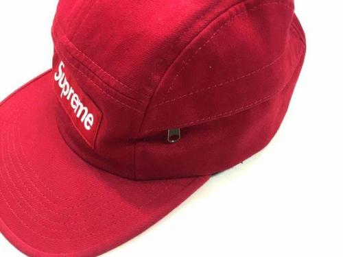シュプリームのSUPREME