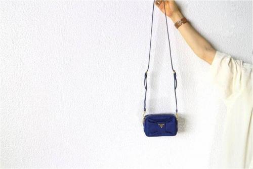 PRADAのLOUIS　VUITTON