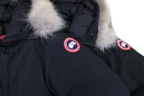 CANADA GOOSEのダウン
