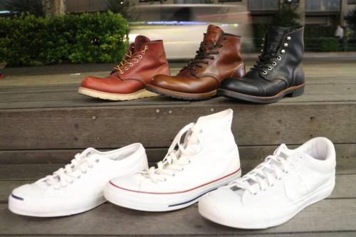 三鷹のRED WING