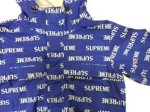 新入荷のSUPREME