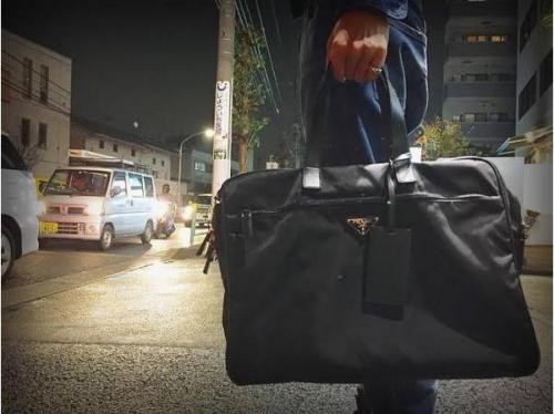 LOUIS VUITTONのPRADA