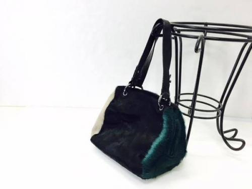 パンプスのバッグ