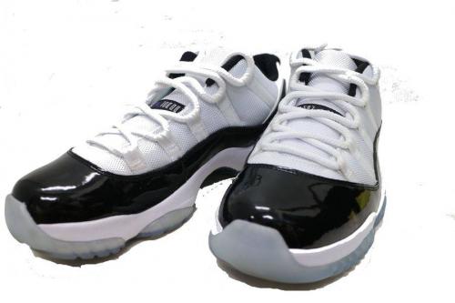 買取のスニーカー