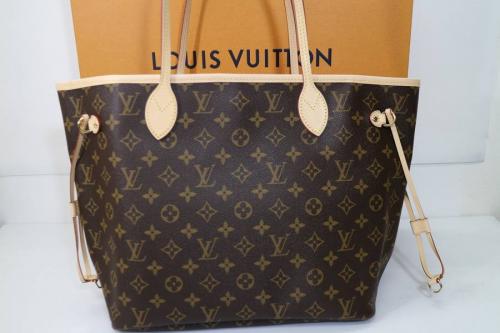 プレゼントのLOUIS VUITTON