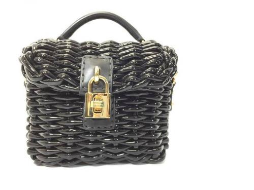 セールのバレンシアガ