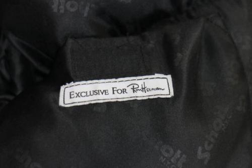 別注のダウンベスト