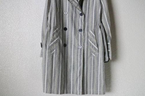 三鷹のトレンチコート