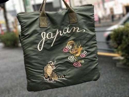 コラボのテーラー東洋