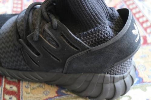 スニーカーの人気