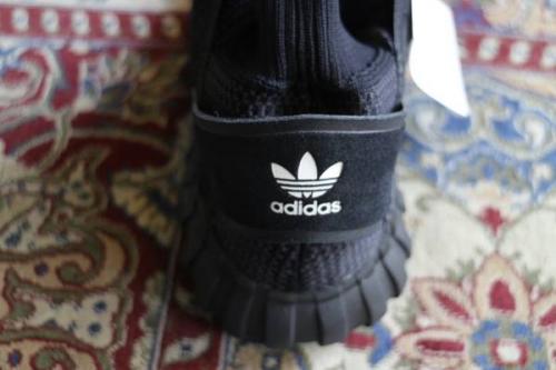 人気のシューズ