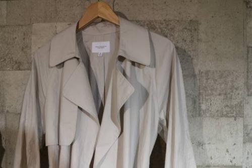 レディースのスプリングコート