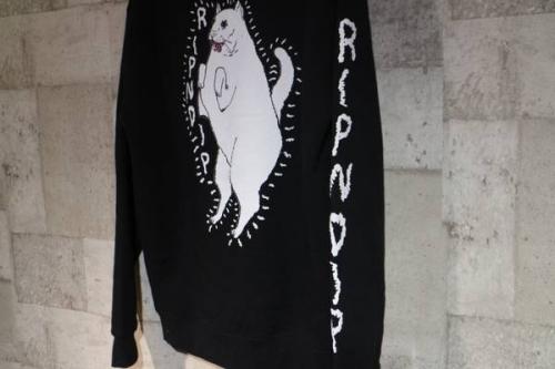 RIPNDIPのスケートボード