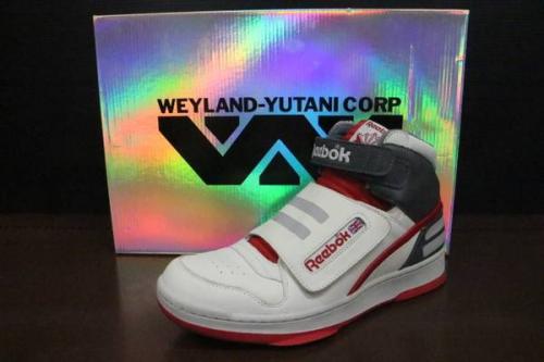 Reebokのスニーカー