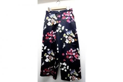 古着屋のアパレル