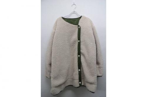 ヒザデルパンツ