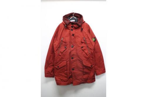 ダウンのストーンアイランド