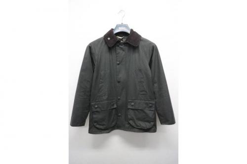 トップスのジャケット