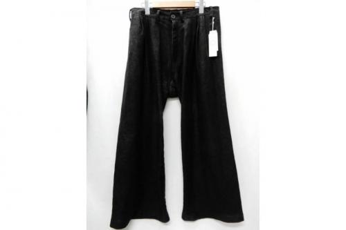 カバーオールのコモリ