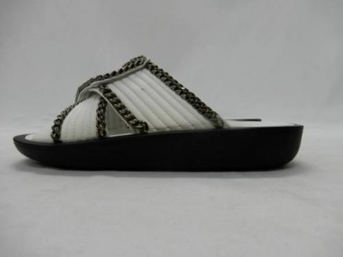 サンダルのピッピシック